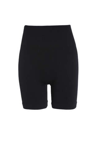SPORT SHORTS MADE IN PART WITH A BLEND OF RECYCLED AND RENEWABLE MATERIALS.